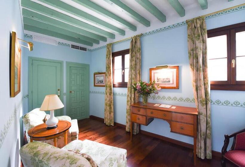 اتاق سوپریور, Las Casas De La Judería