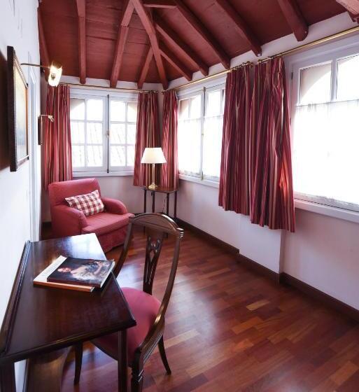 اتاق استاندارد با وان آب گرم, Las Casas De La Judería