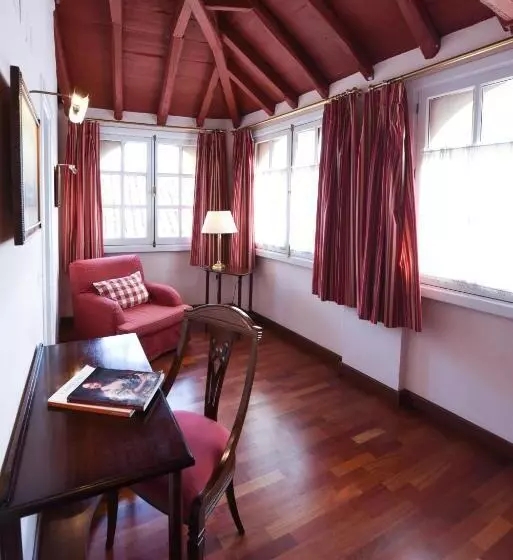 اتاق استاندارد با وان آب گرم, Las Casas De La Judería