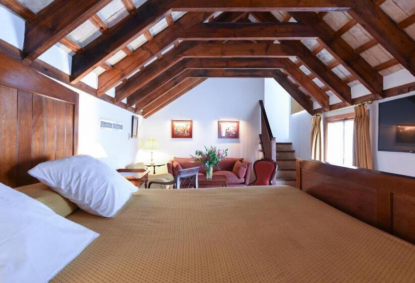 سوییت جونیور, Las Casas De La Judería