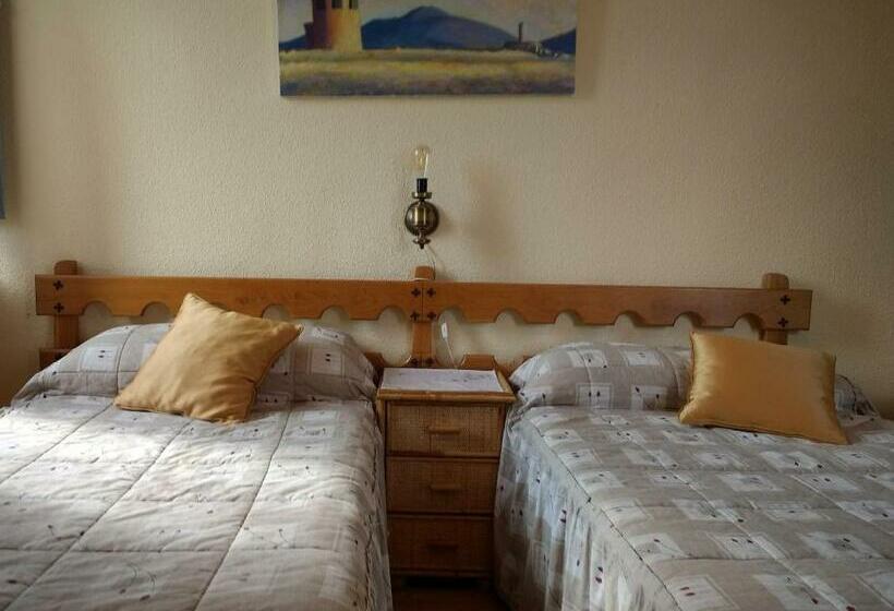 스탠다드 룸, Lucía