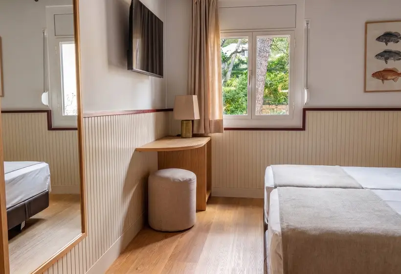 Habitació Estàndard, Medium Montecarlo