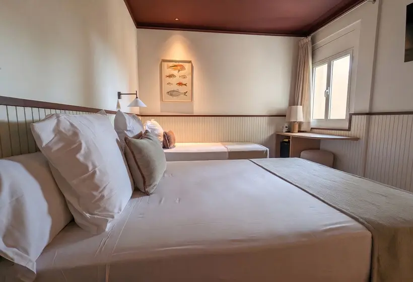 Habitació Triple Estàndard, Medium Montecarlo