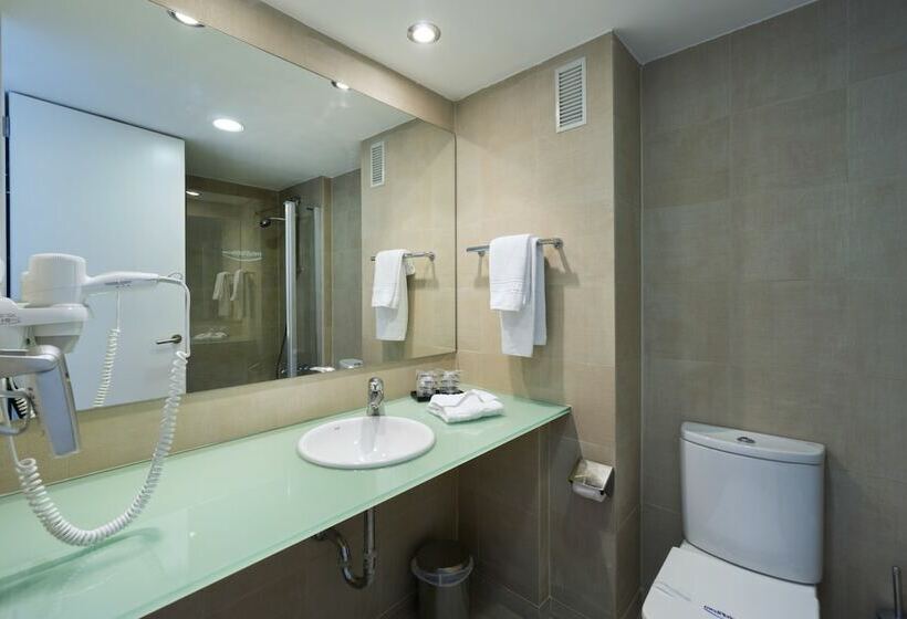 家庭间, Medplaya Hotel Calypso