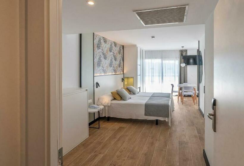 高级家庭房间, Medplaya Hotel Calypso