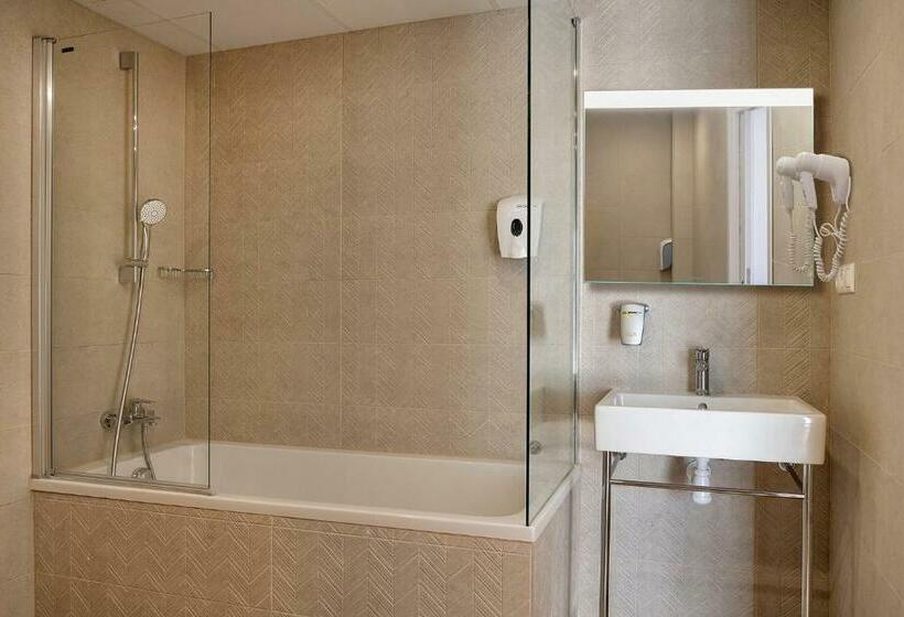 Полулюкс Одноместный с Террасой, Medplaya Hotel Calypso