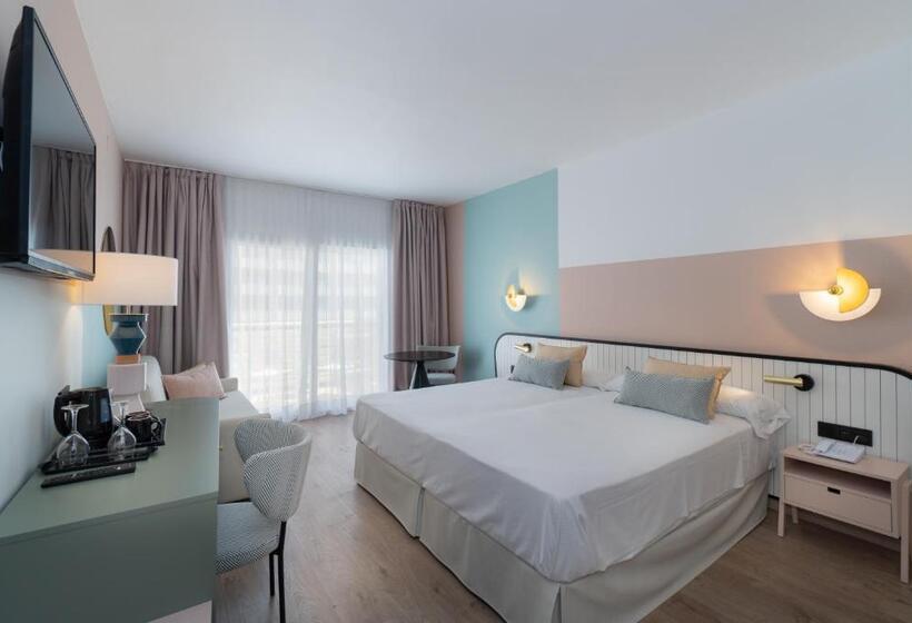 泳池景俱乐部房间, Medplaya Pez Espada