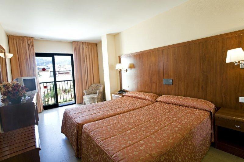 Номер Стандарт, Perla Marina