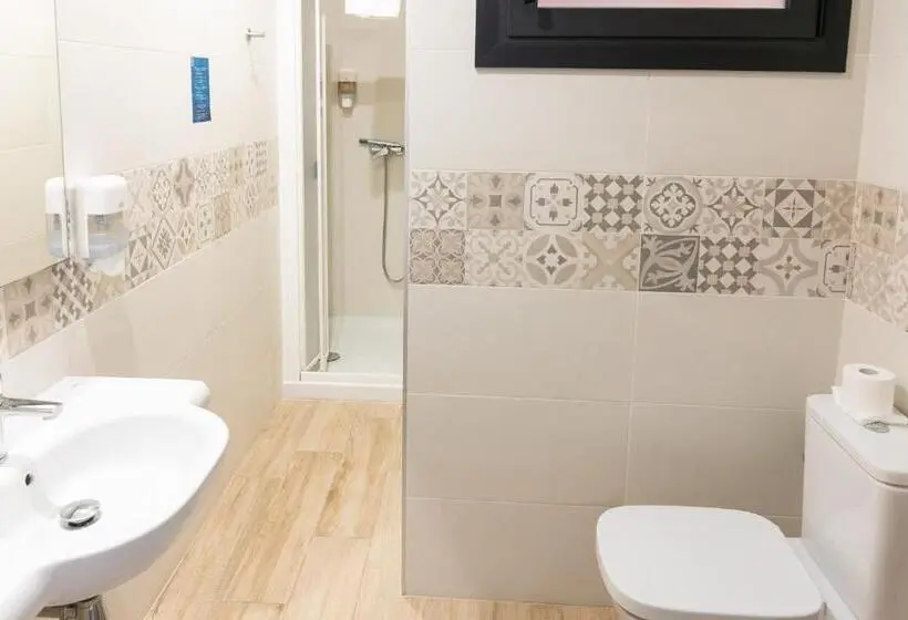 Chambre Standard avec Balcon, Planas