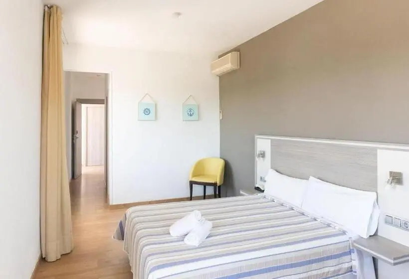 Chambre Standard avec Balcon, Planas