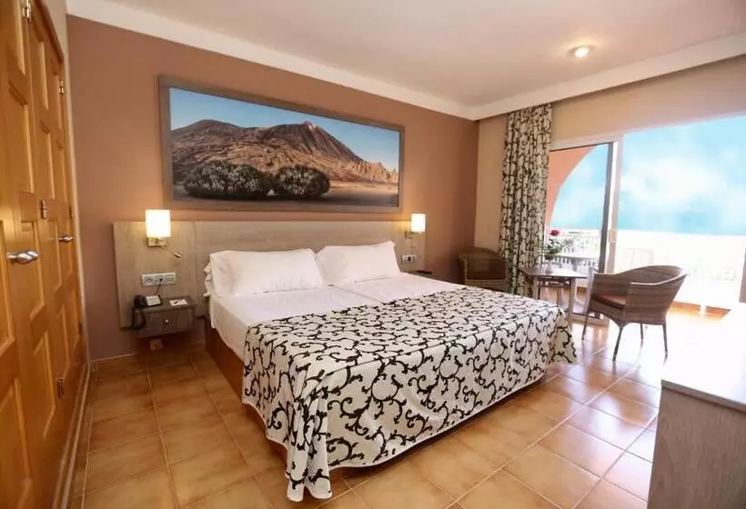 اتاق استاندارد با چشم‌انداز دریا, Puerto Palace