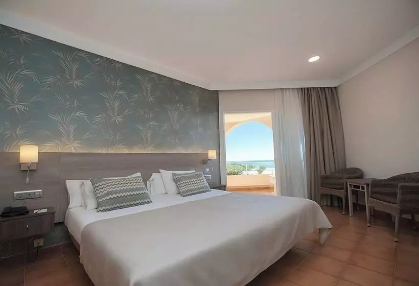 اتاق استاندارد با چشم‌انداز دریا, Puerto Palace