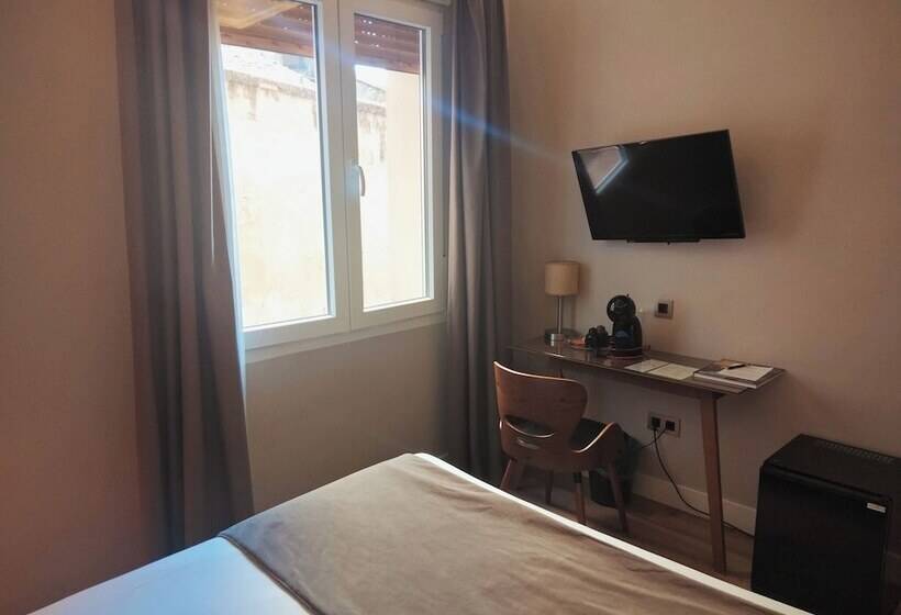 اتاق استاندارد یک نفره, Real Segovia By Recordis Hotels