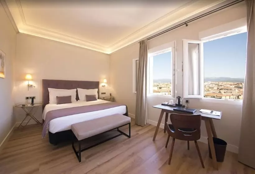 سوییت, Real Segovia By Recordis Hotels