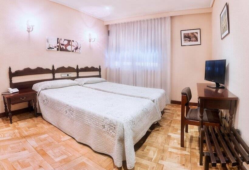 اتاق استاندارد, Residencia Castellano I