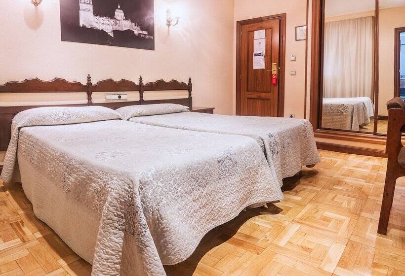 Standart Oda, Residencia Castellano I