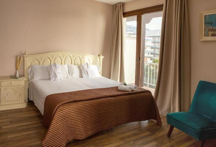 标准间, Roger De Flor By Seleqtta