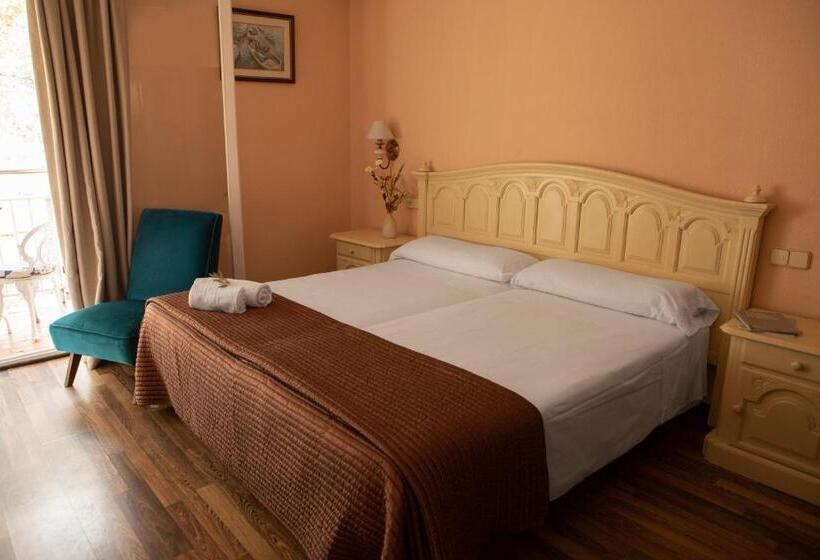 标准间, Roger De Flor By Seleqtta