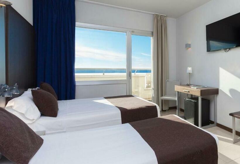 海景标准间带阳台, Urh Excelsior