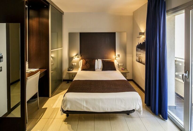 海景标准间带阳台, Urh Excelsior