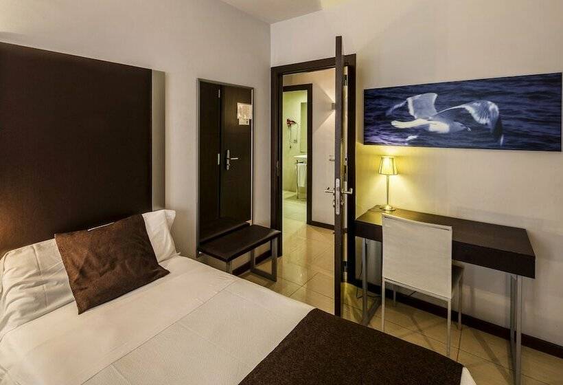 标准间带阳台, Urh Excelsior