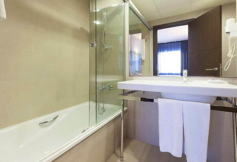 标准间带阳台, Urh Excelsior