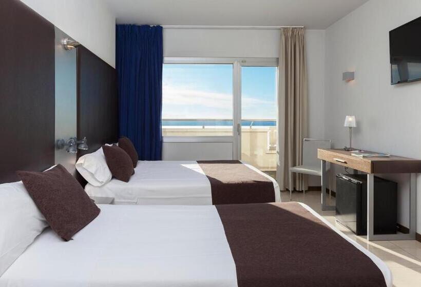 海景标准间带阳台, Urh Excelsior