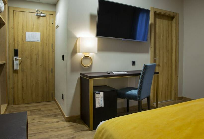 스탠다드 싱글 룸, Zentral Mayoral