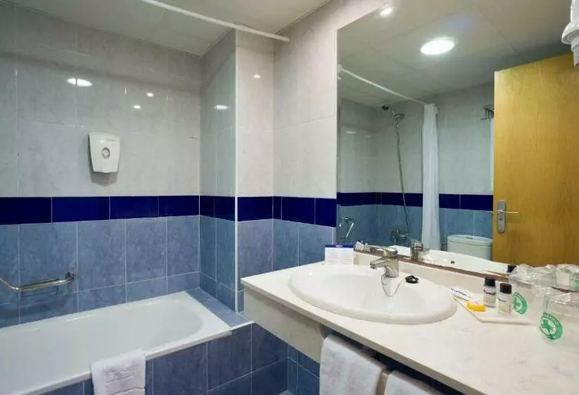 اتاق یک تخته با تراس, Medplaya Hotel Bali