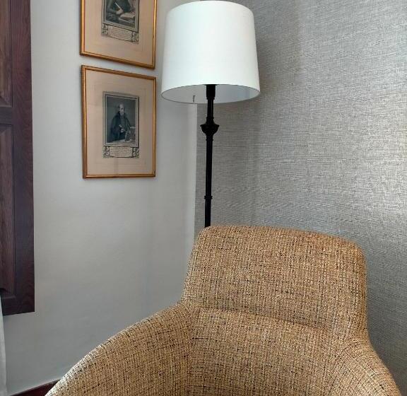 غرفة قياسية, Parador De Benavente