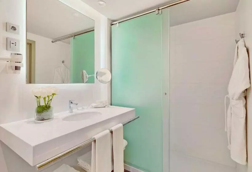 اتاق اساندارد با چشم‌انداز جانبی به دریا, Spring Arona Gran Hotel   Adults Only