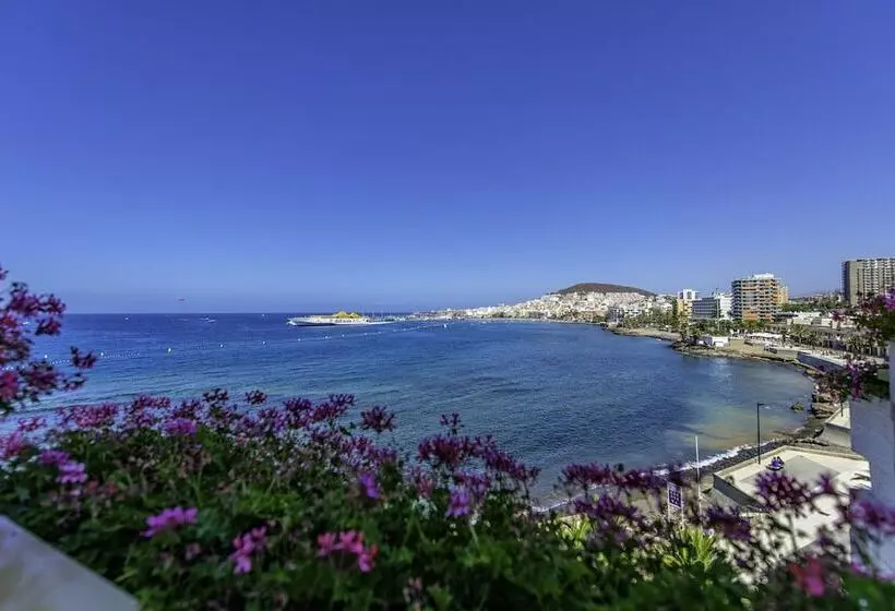 プールビュースタンダードルーム, Spring Arona Gran Hotel   Adults Only
