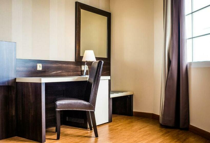 Номер Стандарт, Hospedium Hotel Triana