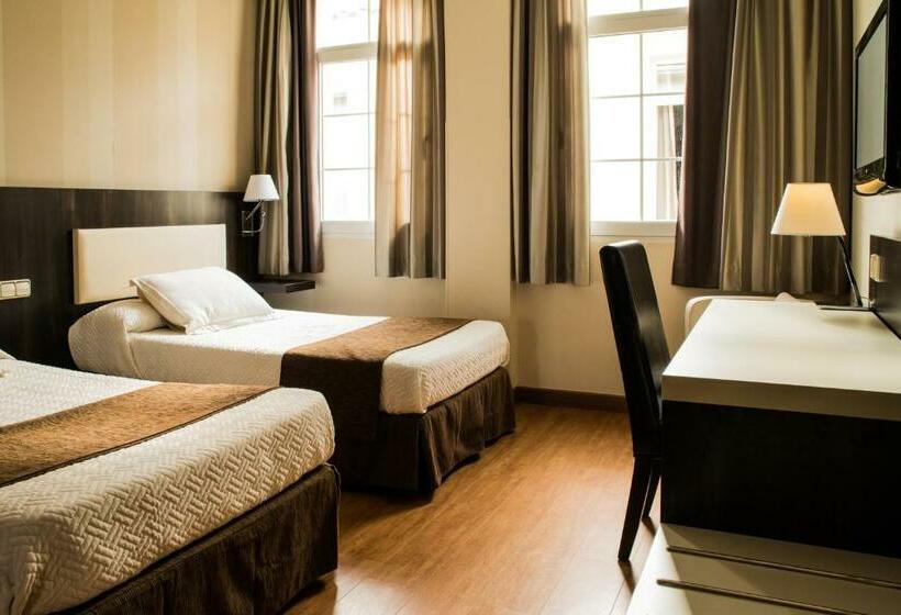 Номер Стандарт, Hospedium Hotel Triana