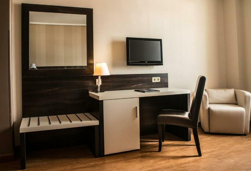 Номер Стандарт, Hospedium Hotel Triana