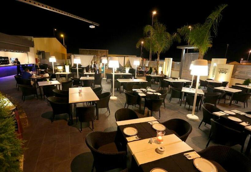 Номер Стандарт, Hospedium Hotel Triana