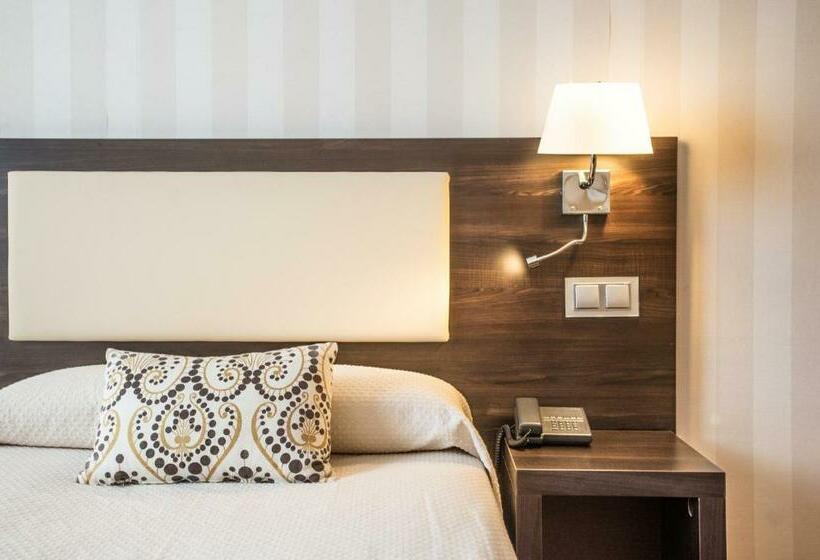 Номер Стандарт Индивидуальный, Hospedium Hotel Triana