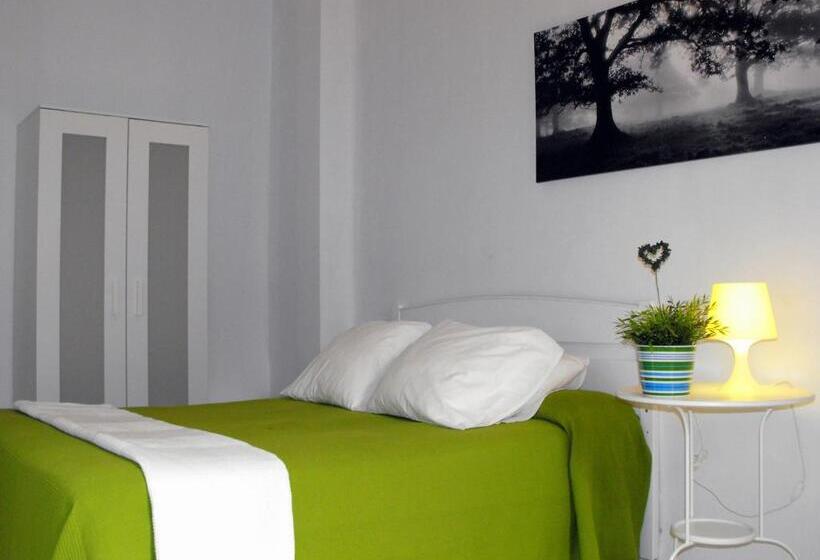 اتاق استاندارد, Hostal Santa Catalina