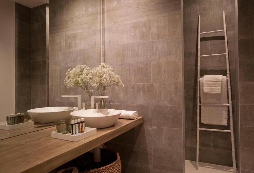 اتاق سوپریور با چشمانداز شهر, Boutique Balandret