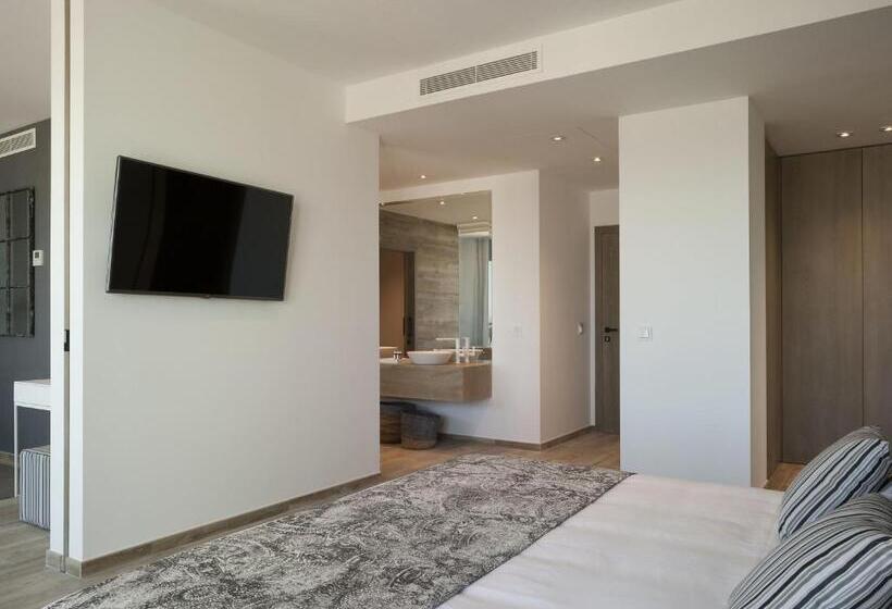 سوییت جونیور با چشمانداز دریا, Boutique Balandret