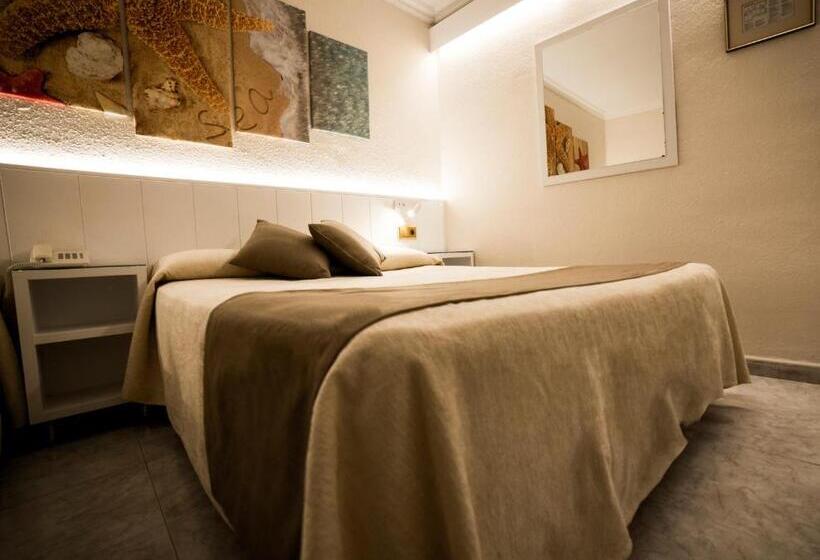 Номер Стандарт с Балконом, Claramar