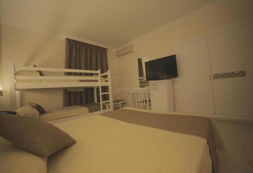 Четырехместный Номер Стандарт, Claramar