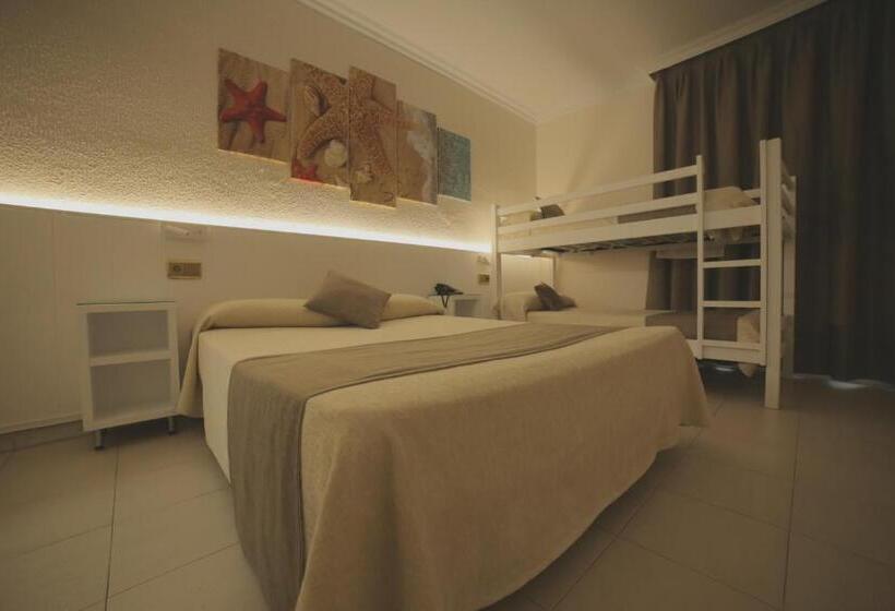 Четырехместный Номер Стандарт, Claramar