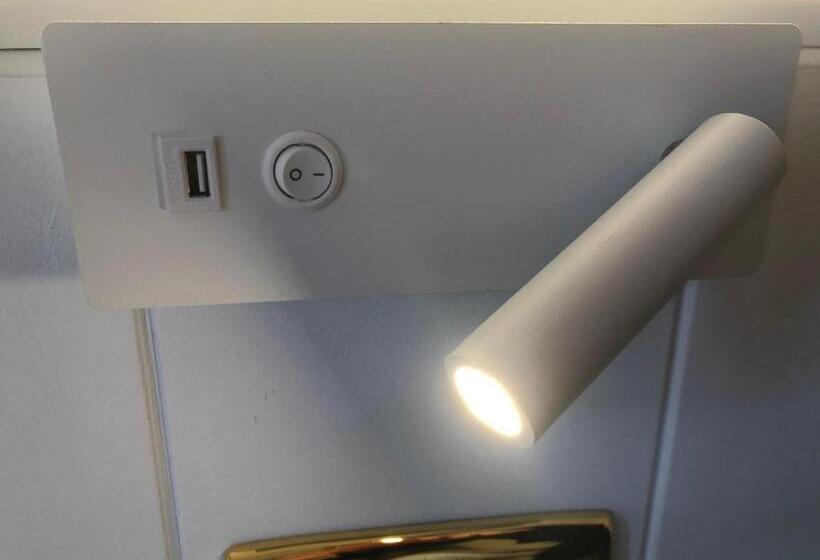 Четырехместный Номер Стандарт с Балконом, Claramar