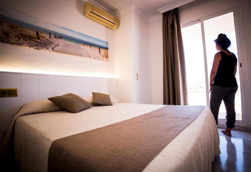 Номер Стандарт Индивидуальный с Балконом, Claramar