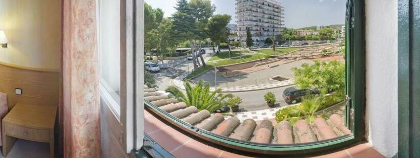 스탠다드 룸, Ght Xaloc