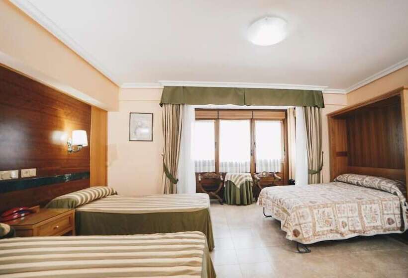 اتاق استاندارد چهار تخته, Gavilanes 2 Toledo