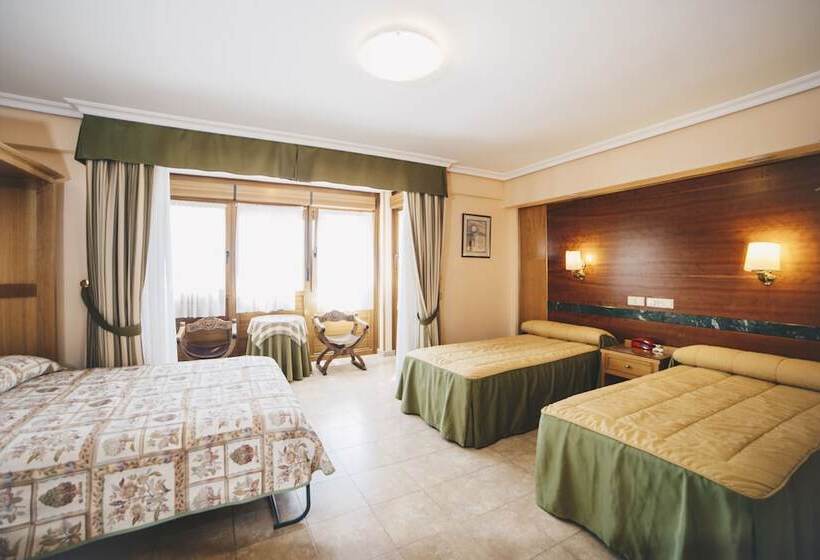 اتاق استاندارد چهار تخته, Gavilanes 2 Toledo