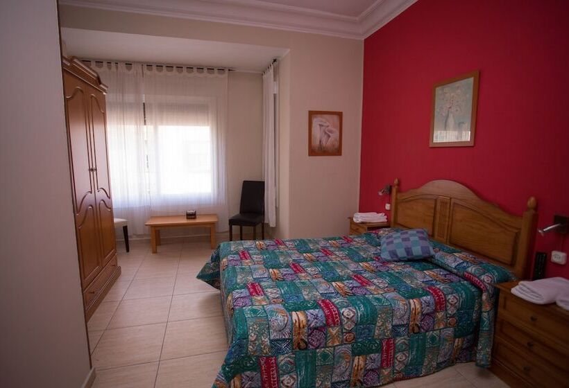 Standard-huone Jaettu Kylpyhuone, Hostal Navarra