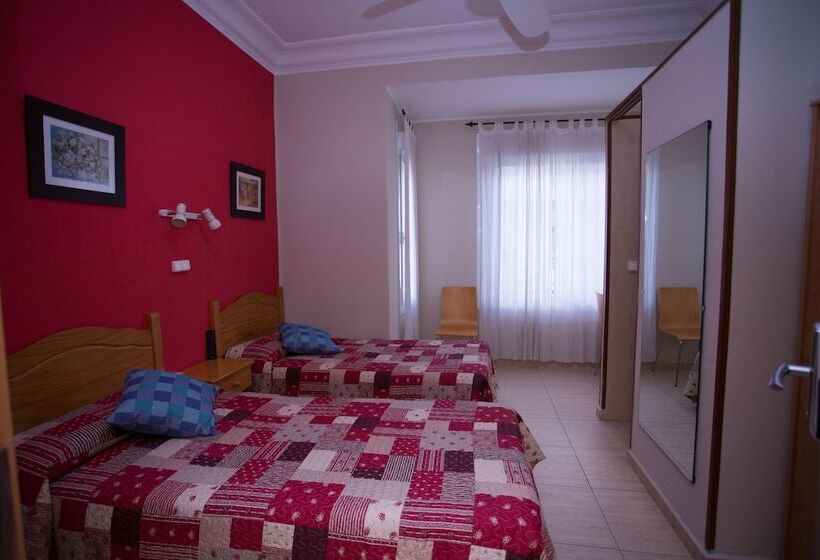 Camera Standard Bagno Condiviso, Hostal Navarra
